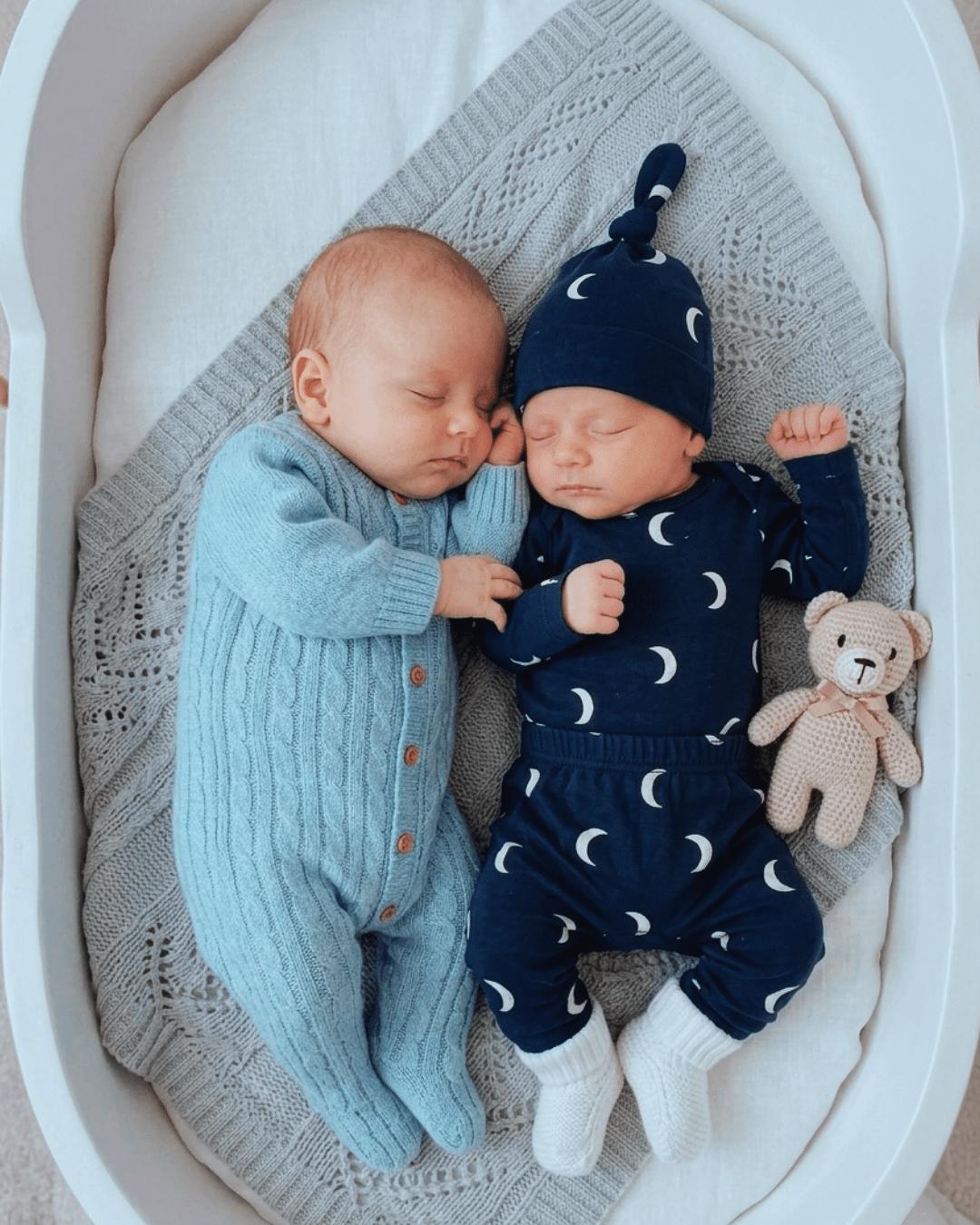 SET REGALO | Mameluco tejido + Conjunto 3 piezas celeste - Memmi